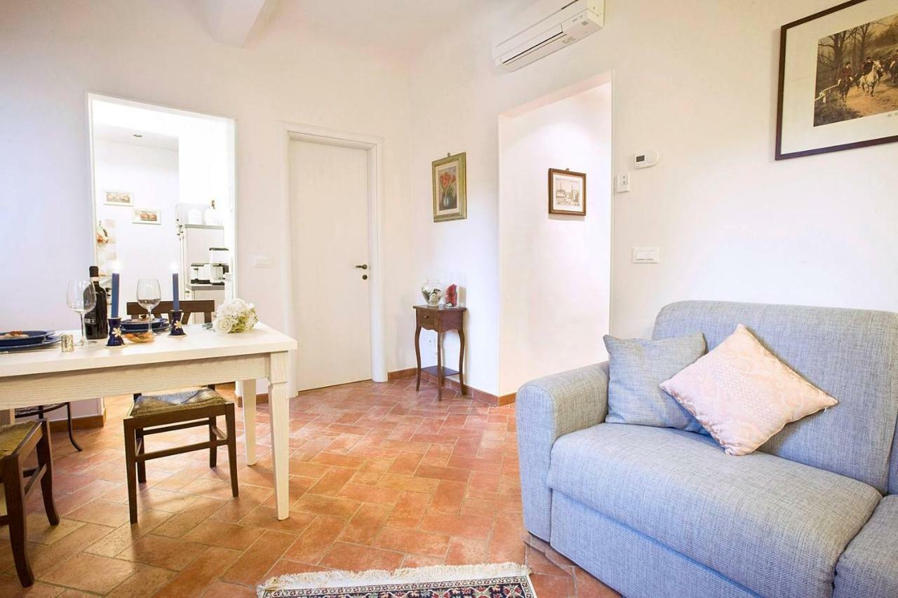 Ellen'S Cozy Apartment Firenze Eksteriør billede