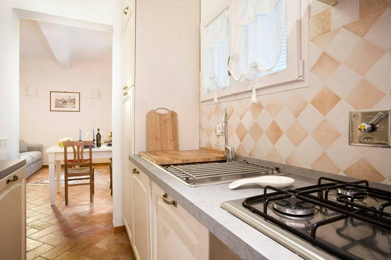 Ellen'S Cozy Apartment Firenze Eksteriør billede